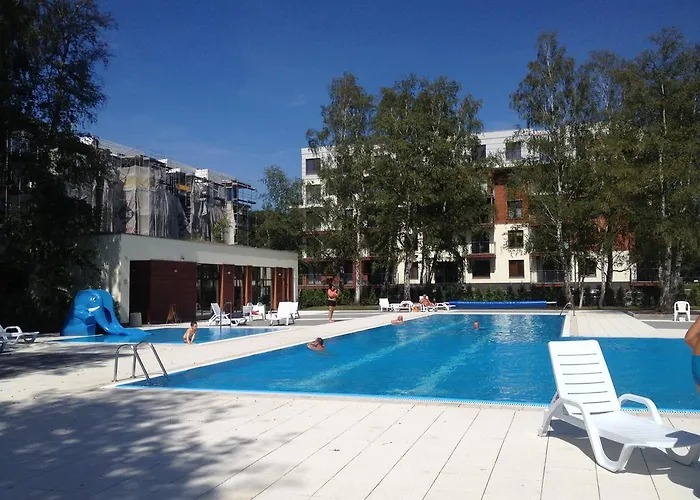 アパート Paris コウォブジェク